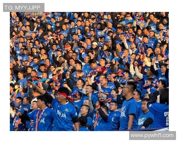 足球传奇与当代明星汇聚一堂的优异球员名字大全